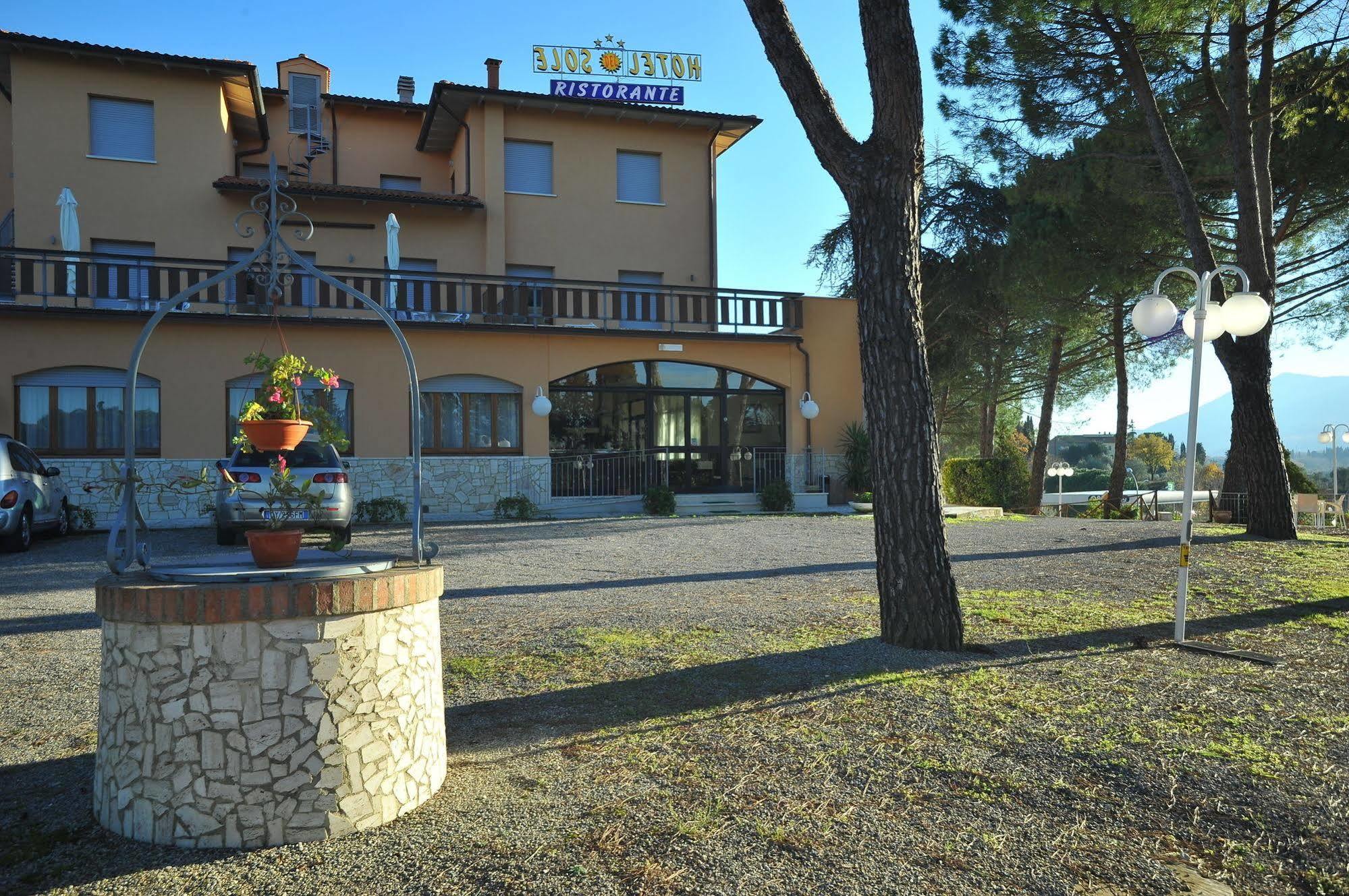 Villa Hotel Del Sole Chiusi Exterior foto